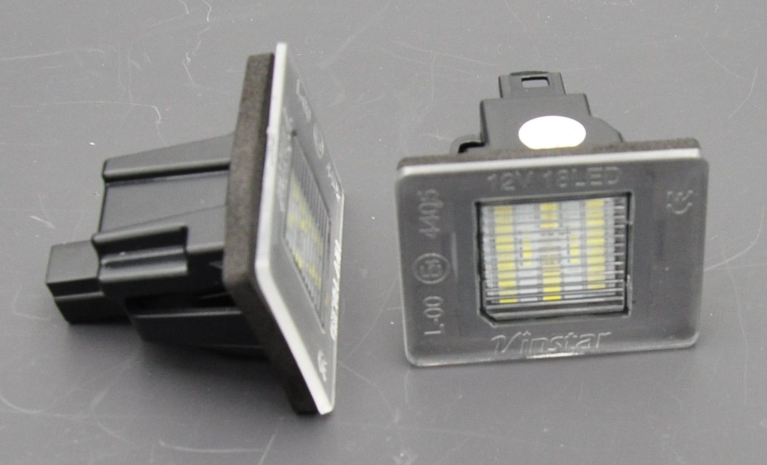 LED SIJALICE ZA OSVETLJENJE TABLICE - MERCEDES 030215 Beograd Zemun